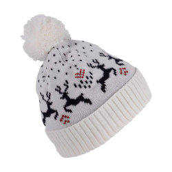 KP512 WINTER BEANIE WITH REINDEER DESIGN
